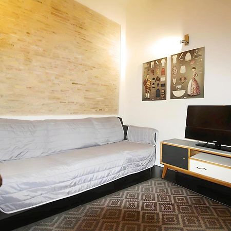 Apartamento Reformado Cerca De La Plaza Redonda Валенсия Экстерьер фото