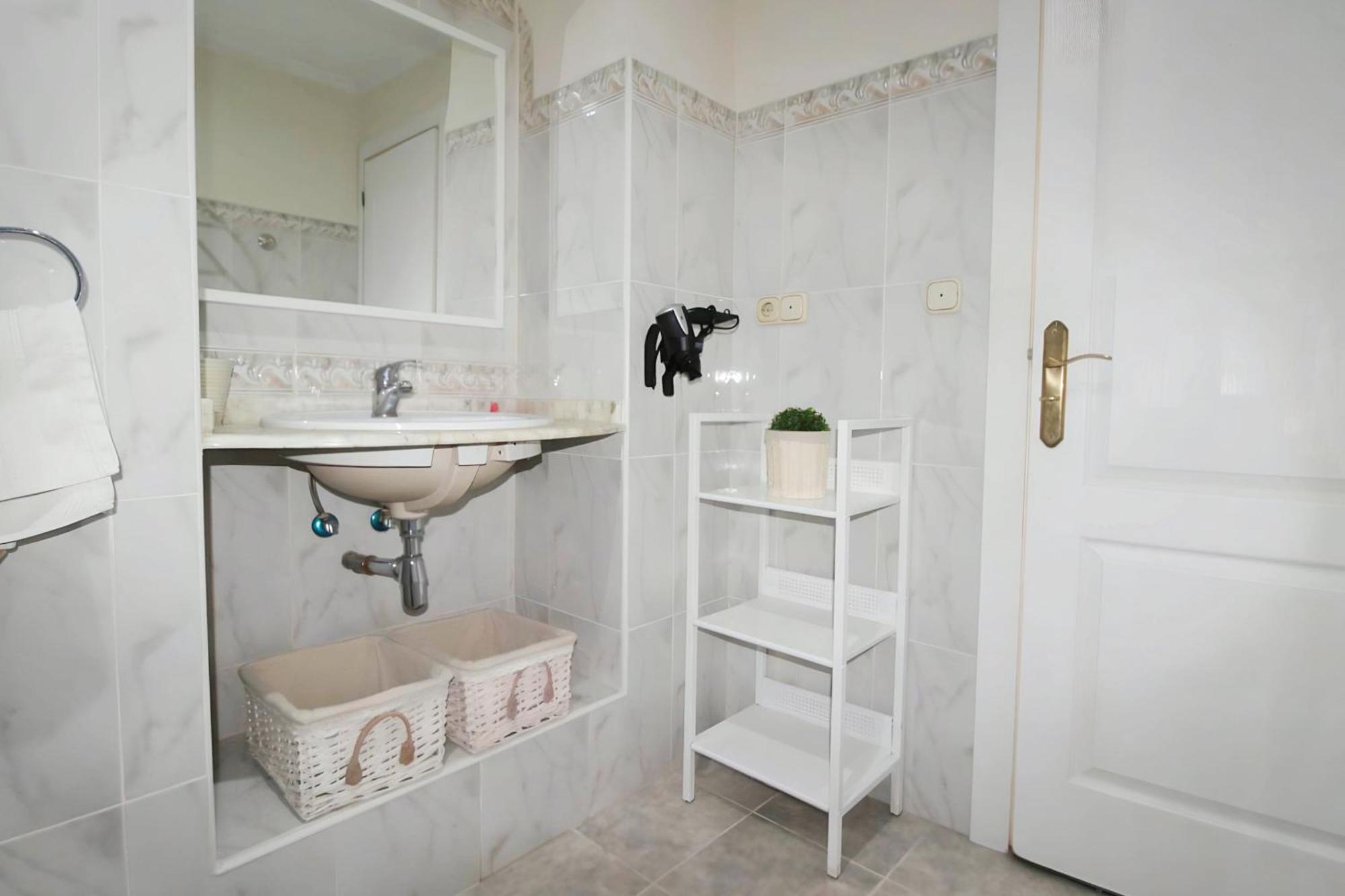 Apartamento Reformado Cerca De La Plaza Redonda Валенсия Экстерьер фото