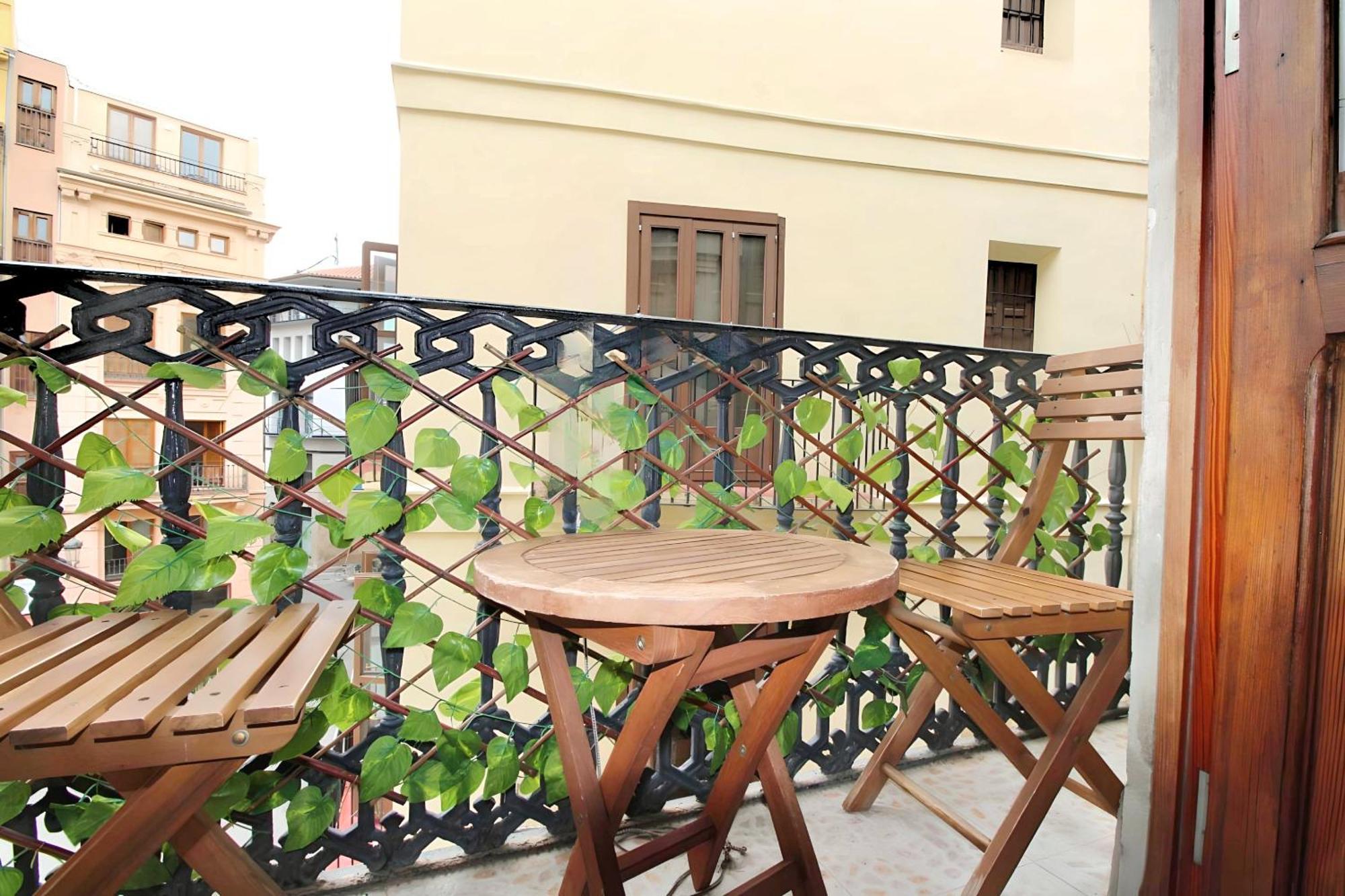 Apartamento Reformado Cerca De La Plaza Redonda Валенсия Экстерьер фото