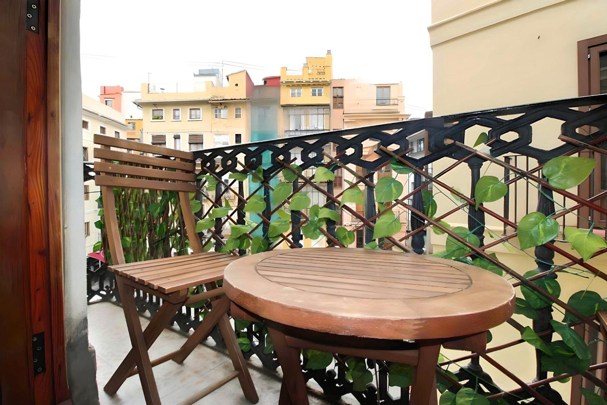 Apartamento Reformado Cerca De La Plaza Redonda Валенсия Экстерьер фото